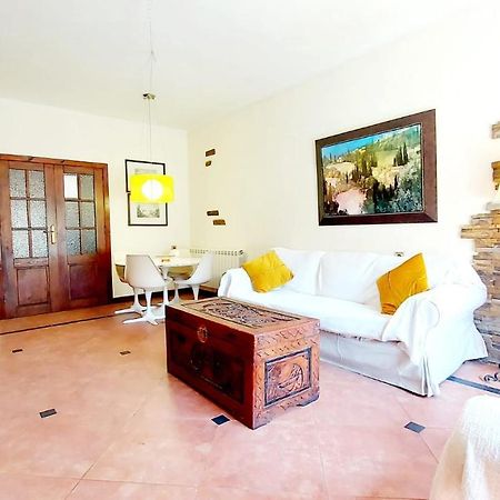 הוילה Castejón de Sos Casita Bonita מראה חיצוני תמונה