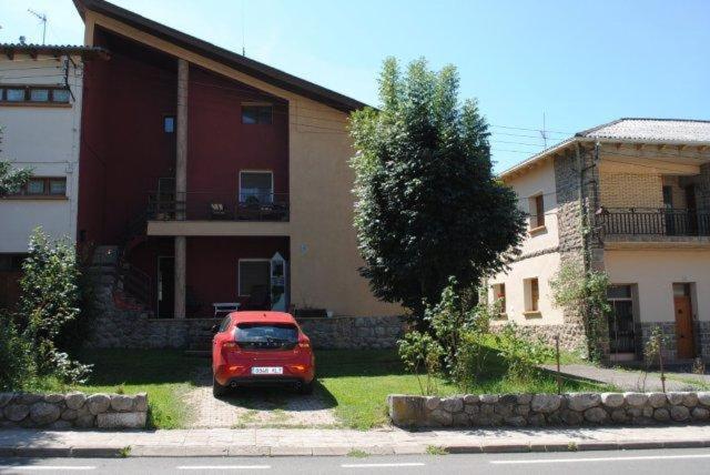הוילה Castejón de Sos Casita Bonita מראה חיצוני תמונה