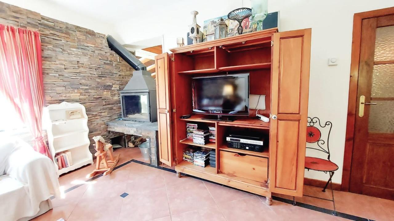 הוילה Castejón de Sos Casita Bonita מראה חיצוני תמונה