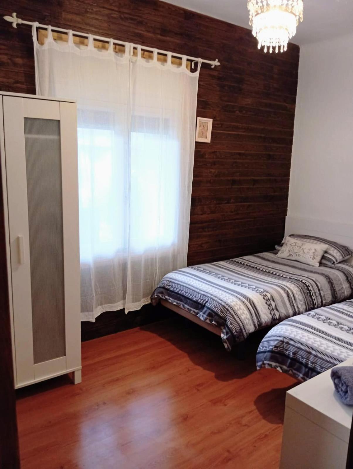 הוילה Castejón de Sos Casita Bonita מראה חיצוני תמונה